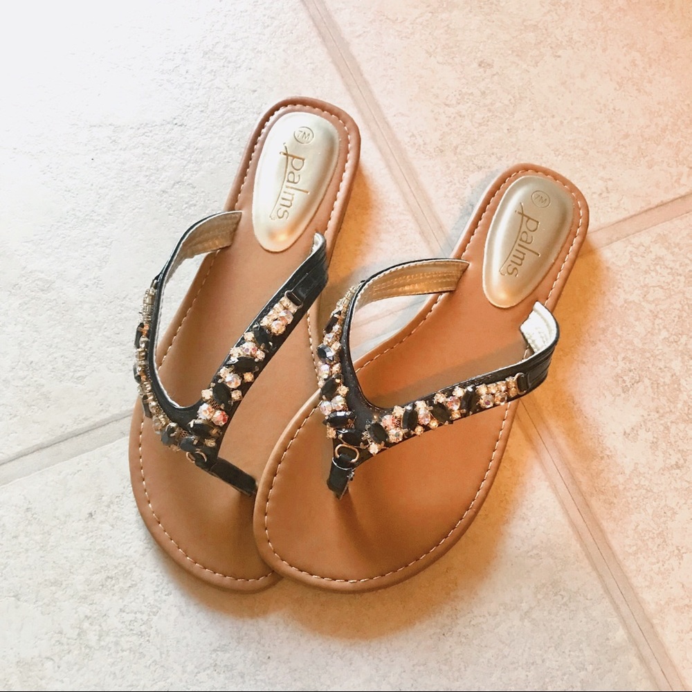 Women’s Jewel Flip Flops Size 7M